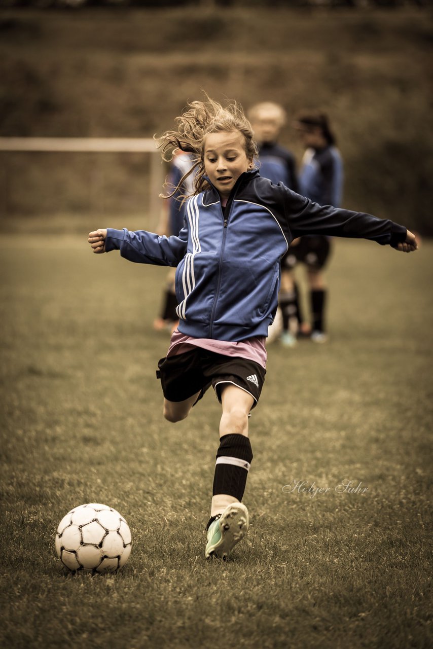 Bild 3901 - D-Juniorinnen TuS Tensfeld - FSC Kaltenkirchen : Ergebnis: 1:0